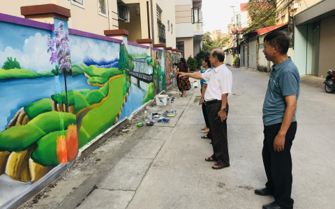 Vai trò của các tổ chức đoàn thể chính trị - xã hội và Nhân dân phường Đông Sơn trong xây dựng “đường tranh bích họa”