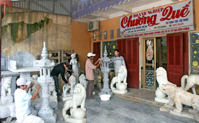 Những điểm đến nào ở Thanh Hóa là nơi có thể tìm thấy các sản phẩm đá mỹ nghệ?
