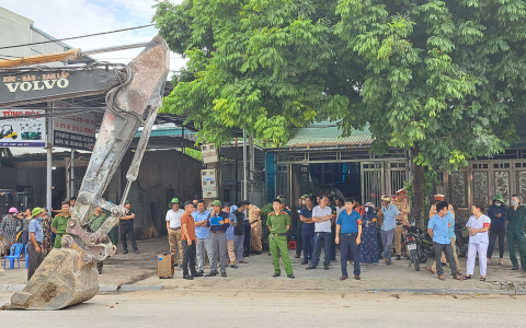 Phường Đông Tân thực hiện phương án cưỡng chế thu hồi đất với 14 hộ gia đình tại phố Tân Hạnh